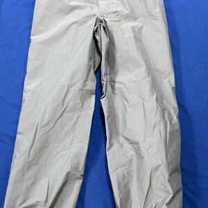 Patagonia PCU Level 6 SOCOM Wet Weather Pants Goretex Medium Gray